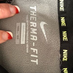 Nike Dri-fit pullover hoodie